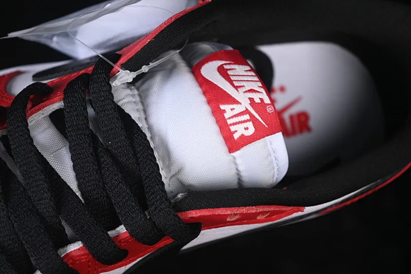 All categories Air Jordan Jordan series basketball shoes Air Jordan 1 Low W version Air Jordan 1 Low OG AJ1 Joe 1 white red black hook low-top casual sneakers HQ6998-600
